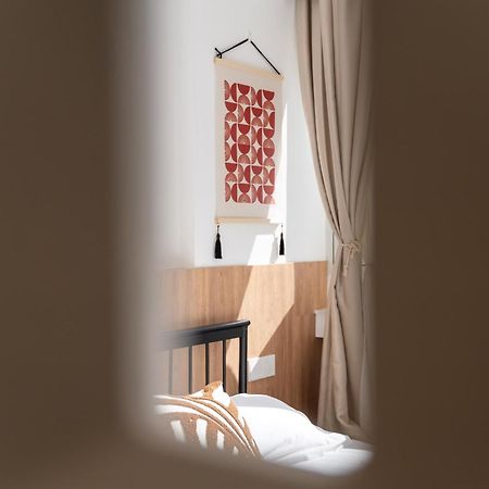 Shanghai Yi Du B&B - 150M Walk From Exit 5 Of Jiashan Road Metro Station ภายนอก รูปภาพ