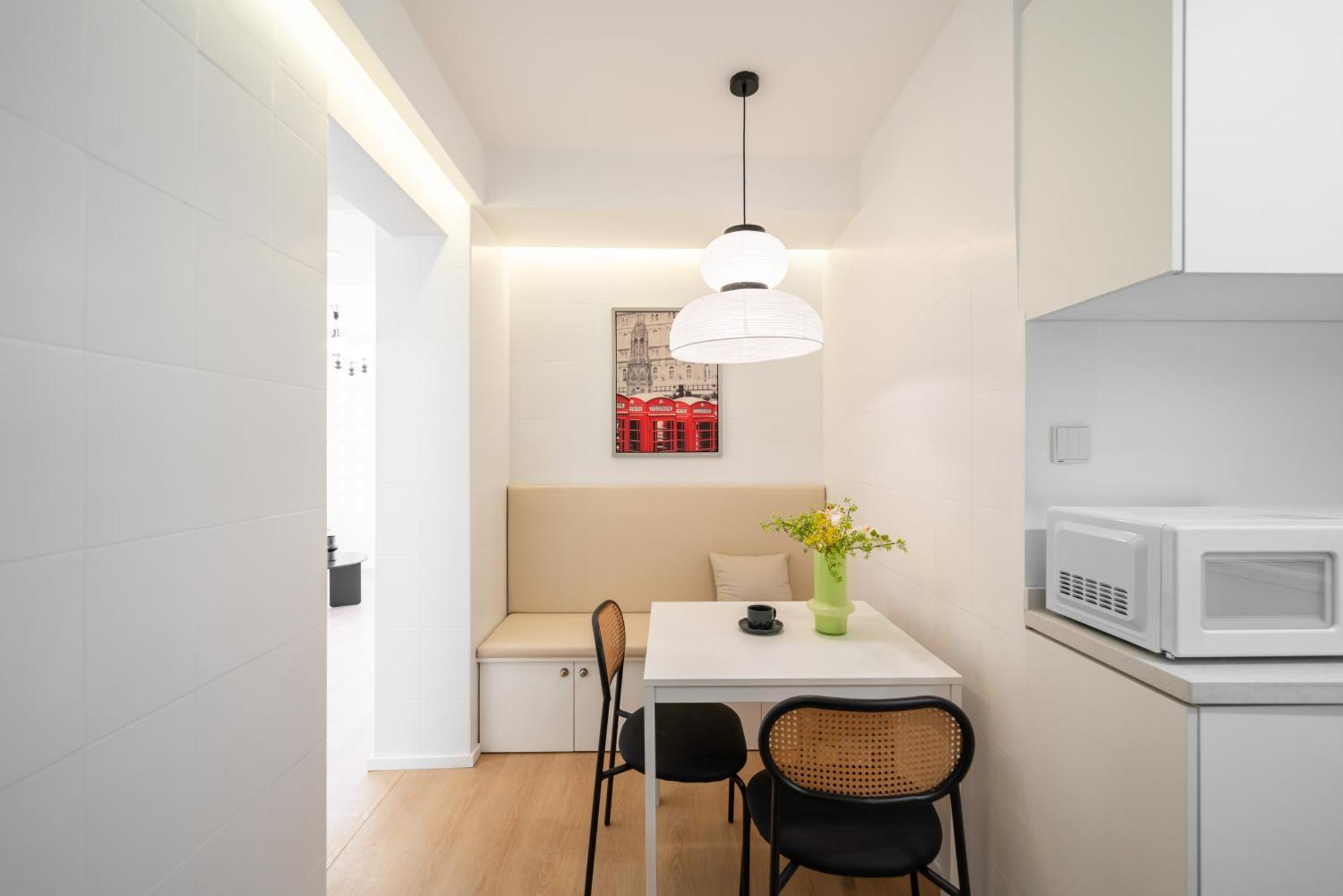 Shanghai Yi Du B&B - 150M Walk From Exit 5 Of Jiashan Road Metro Station ภายนอก รูปภาพ