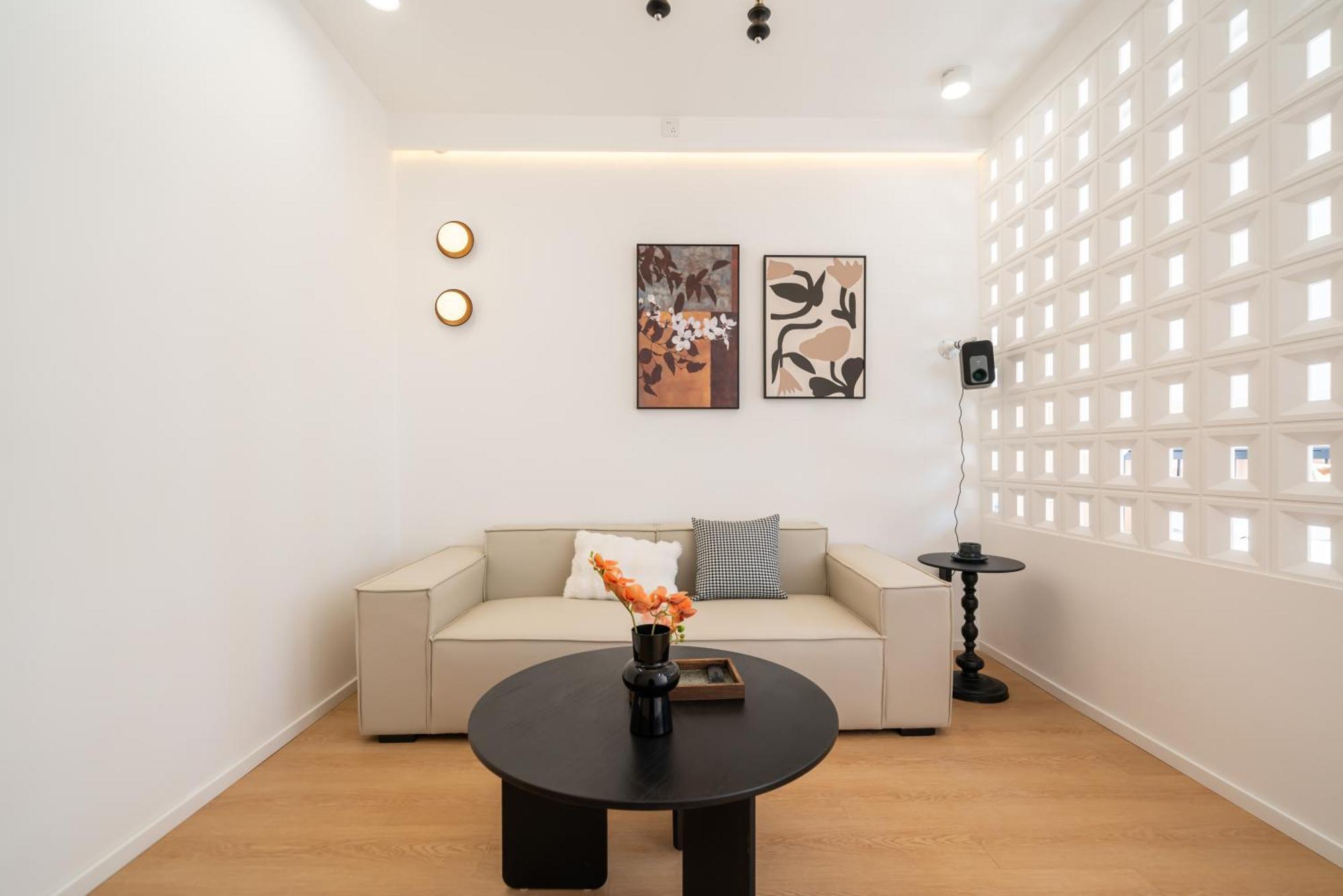 Shanghai Yi Du B&B - 150M Walk From Exit 5 Of Jiashan Road Metro Station ภายนอก รูปภาพ