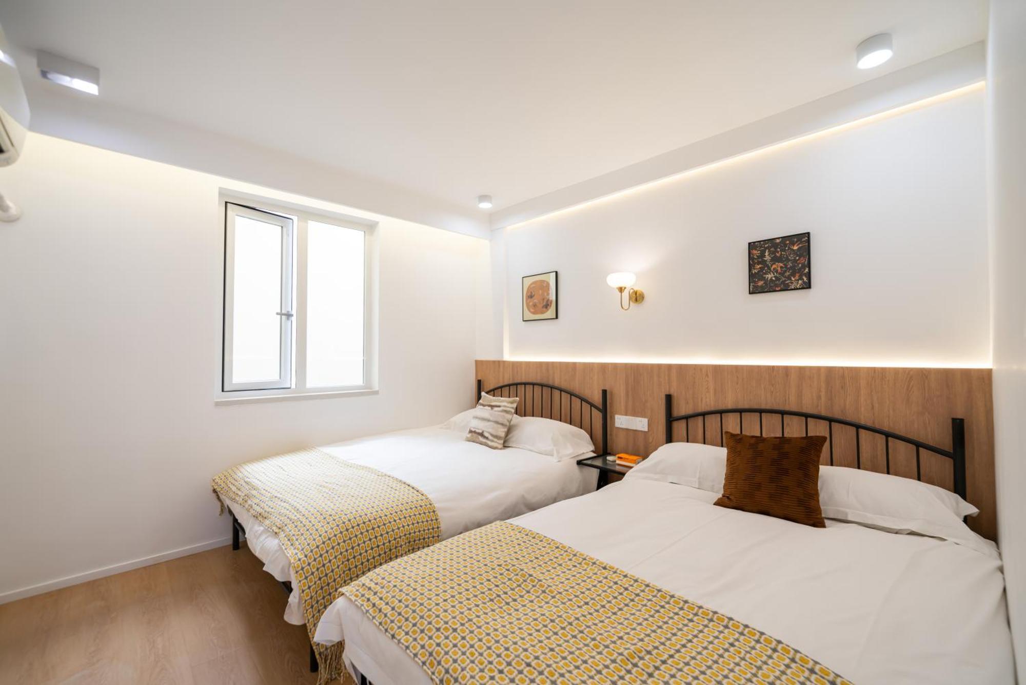 Shanghai Yi Du B&B - 150M Walk From Exit 5 Of Jiashan Road Metro Station ภายนอก รูปภาพ